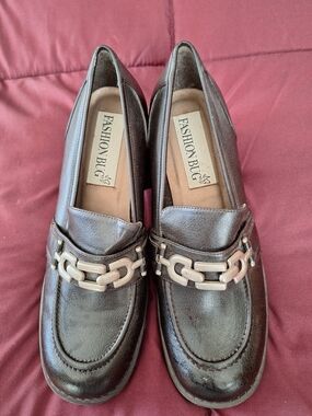 Fashion Bug Dark Brown Leather Loafers with Silver Chain
